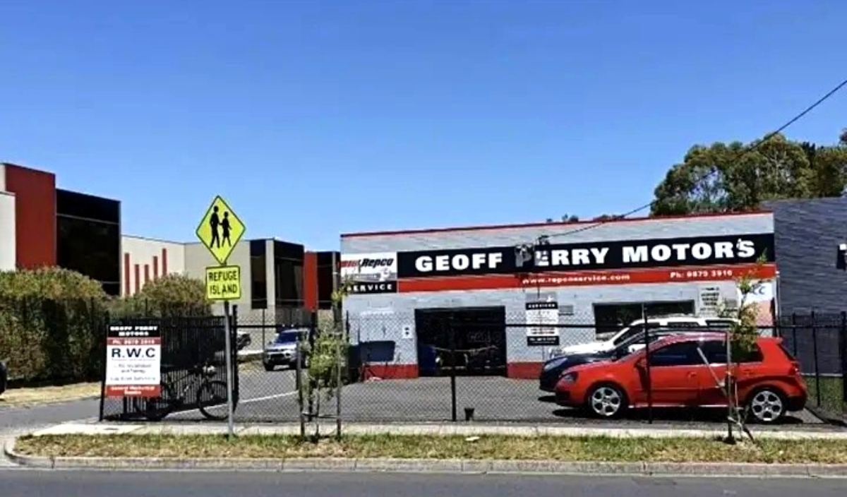 Exterior of Geoff Perry Motors Workshop
